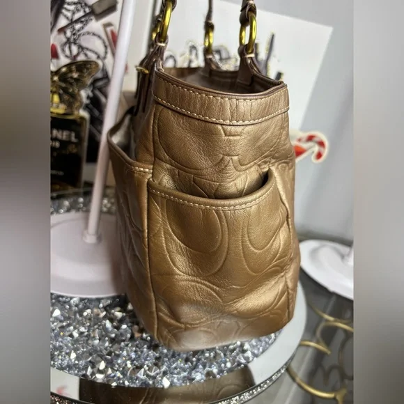 Coach 2012 Gallery copper Embossed Leather Tote EUC - Picture 7 of 15